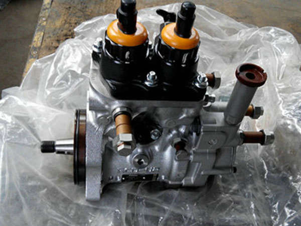 小松PC450-8高压柴油泵.jpg